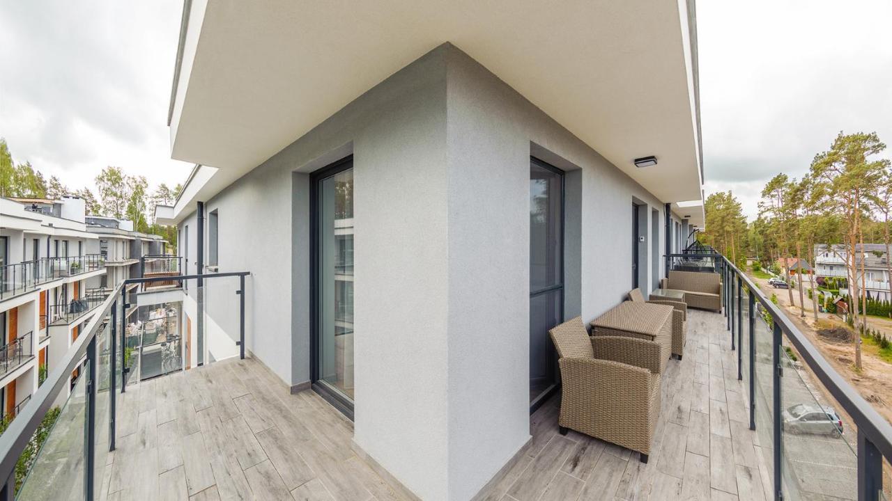 Apartamenty Sun & Snow Baltic Apartments Z Basenem โปเบียโรโว ภายนอก รูปภาพ
