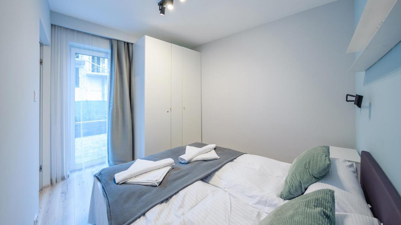 Apartamenty Sun & Snow Baltic Apartments Z Basenem โปเบียโรโว ภายนอก รูปภาพ