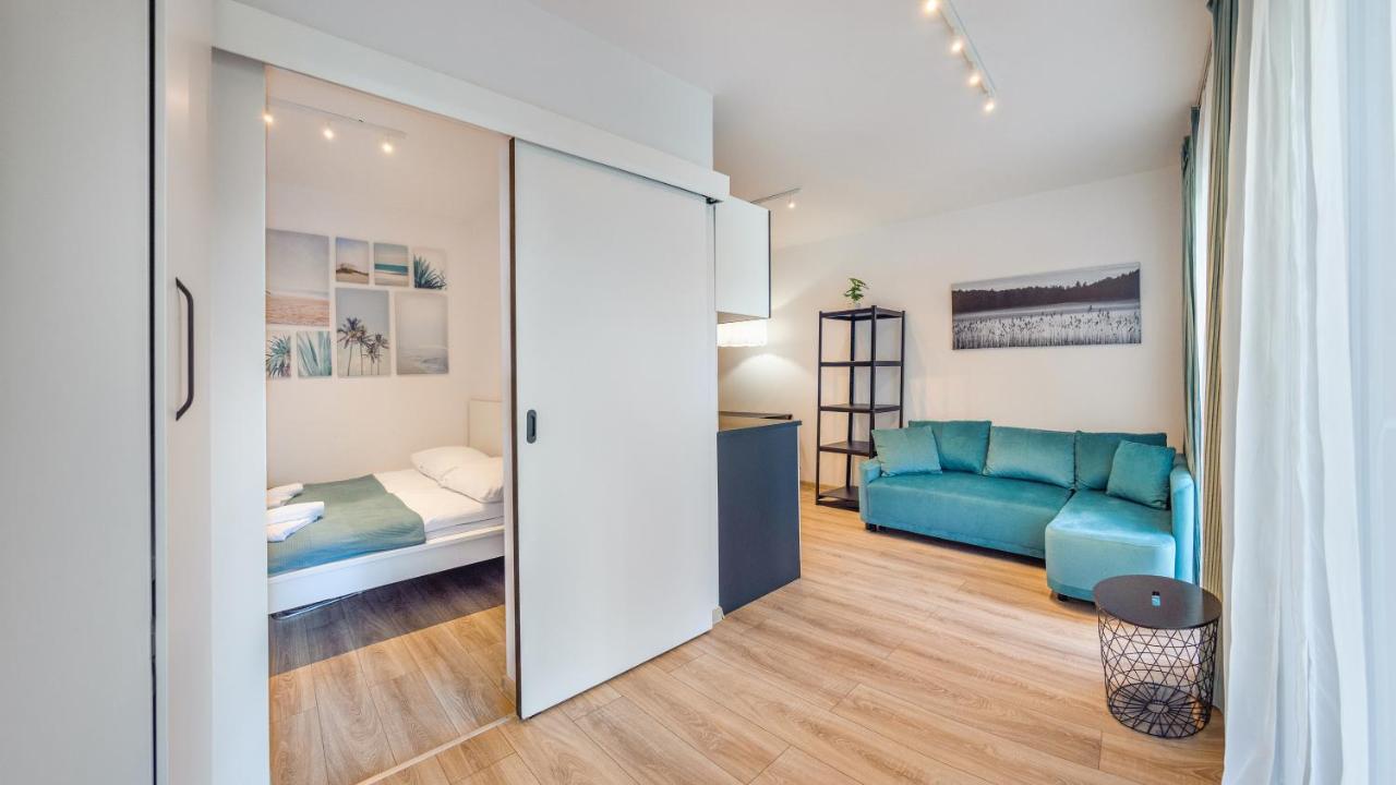 Apartamenty Sun & Snow Baltic Apartments Z Basenem โปเบียโรโว ภายนอก รูปภาพ