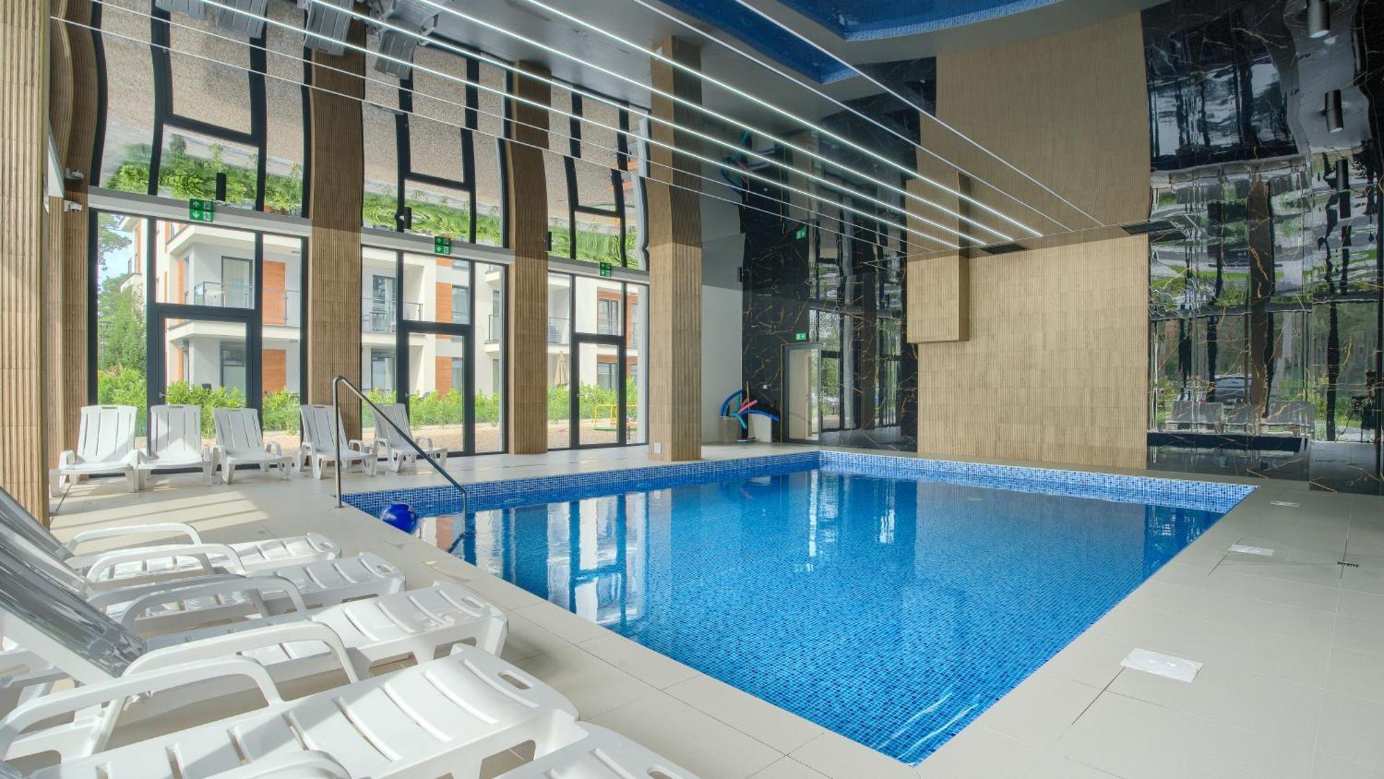 Apartamenty Sun & Snow Baltic Apartments Z Basenem โปเบียโรโว ภายนอก รูปภาพ